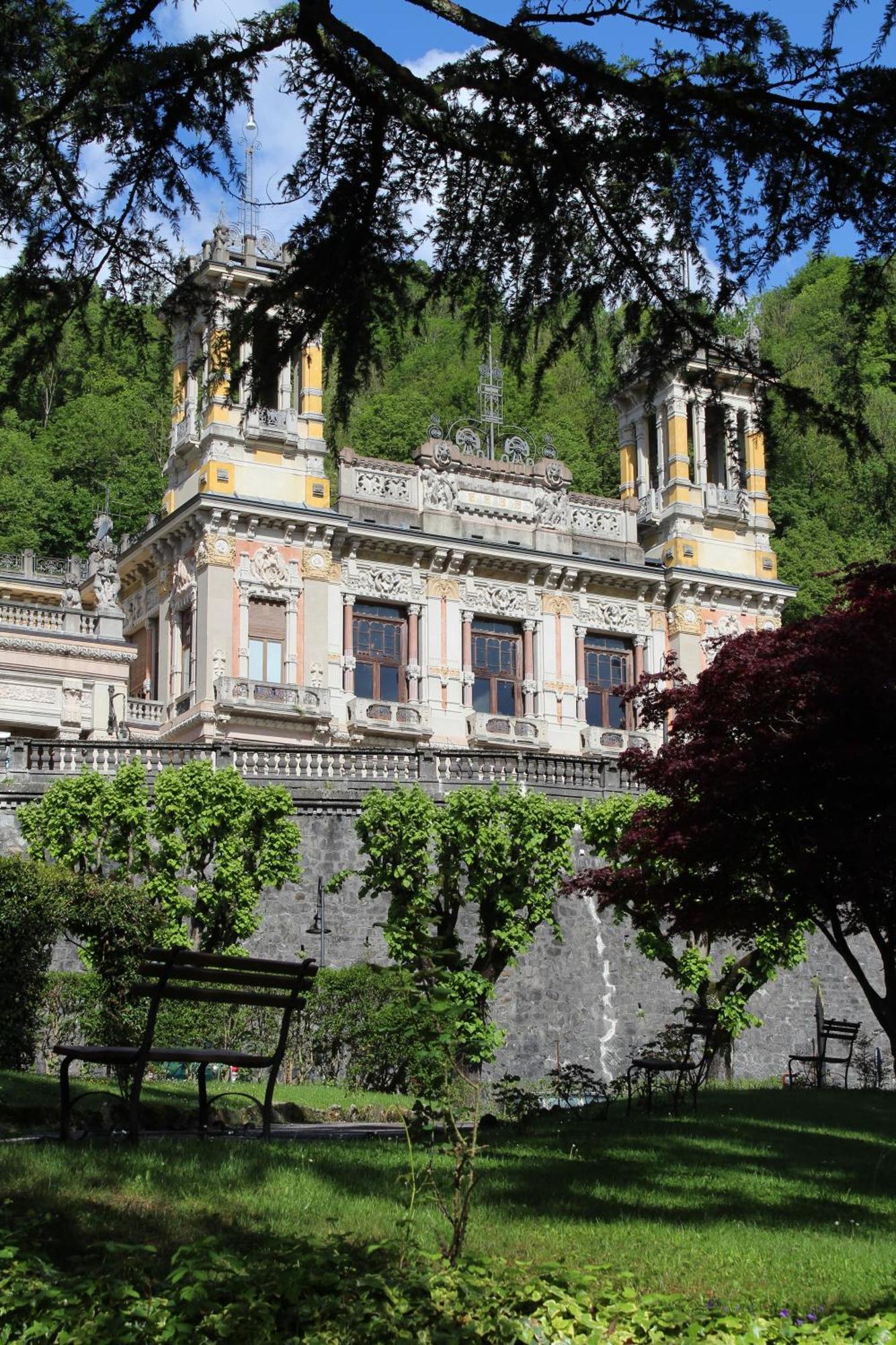 Bigio Hotel 3*